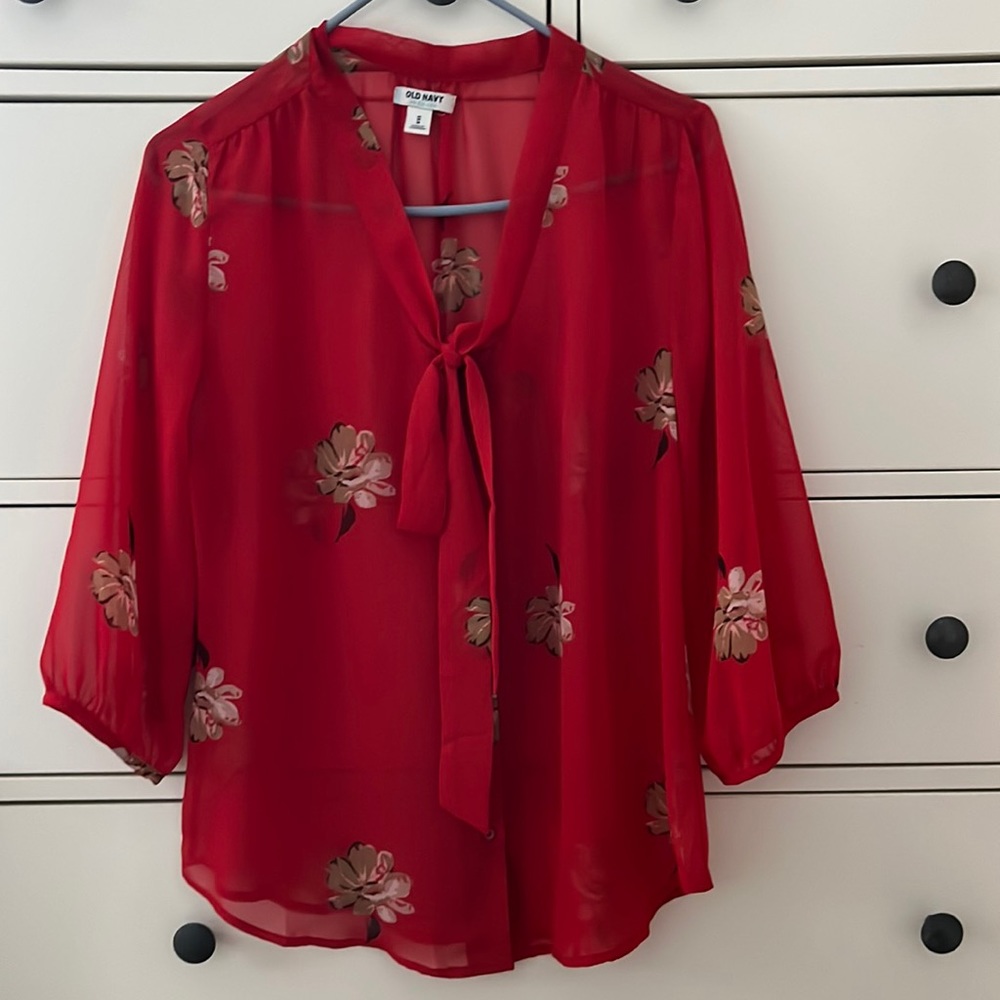Old Navy Red Floral Tie-Neck Blouse
